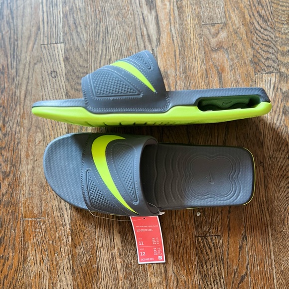 Nike dunk volt splash!BRAND NEW!! Size 11  combo w/ Nike volt slides sz 12! Rare - Picture 13 of 15